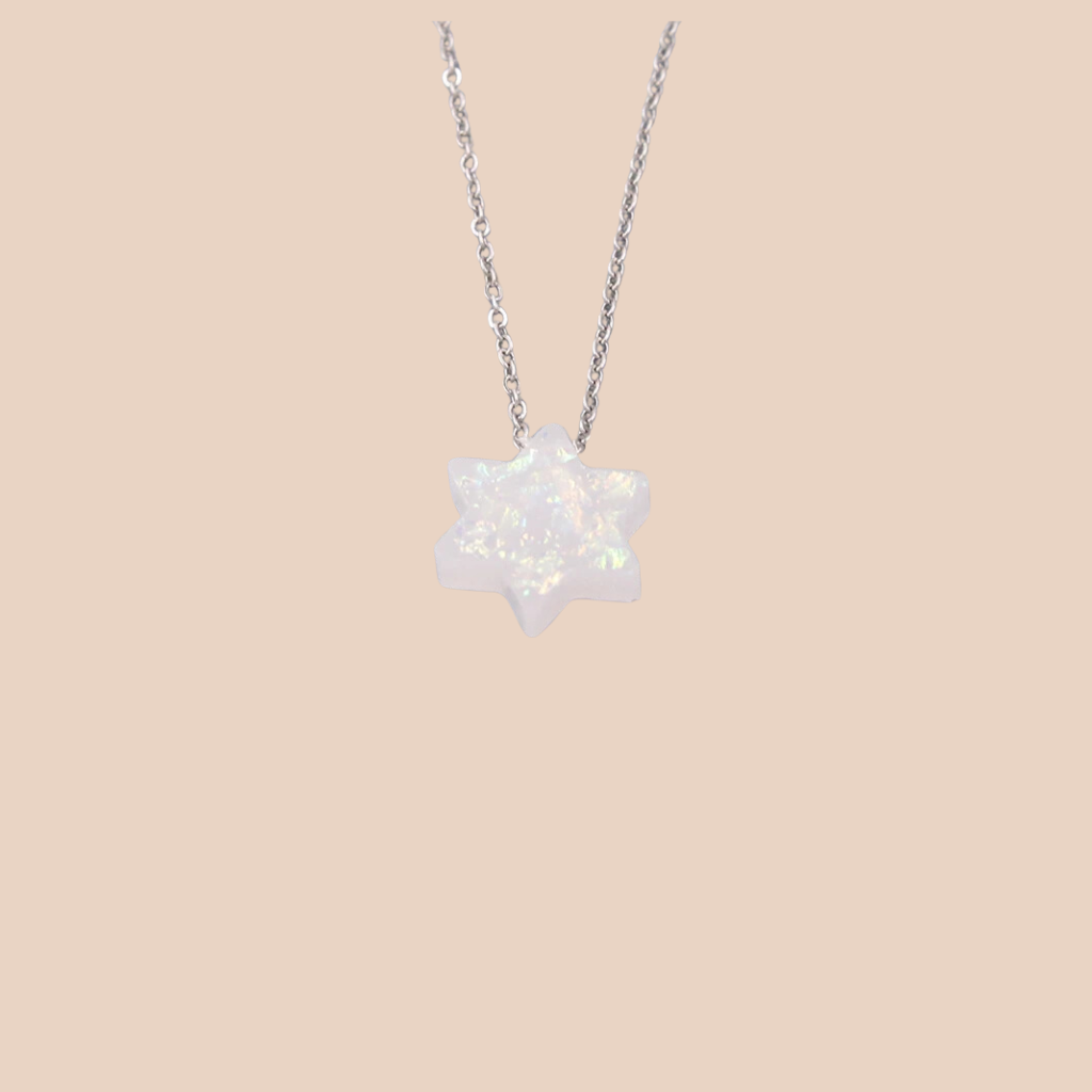 Arava Necklace White